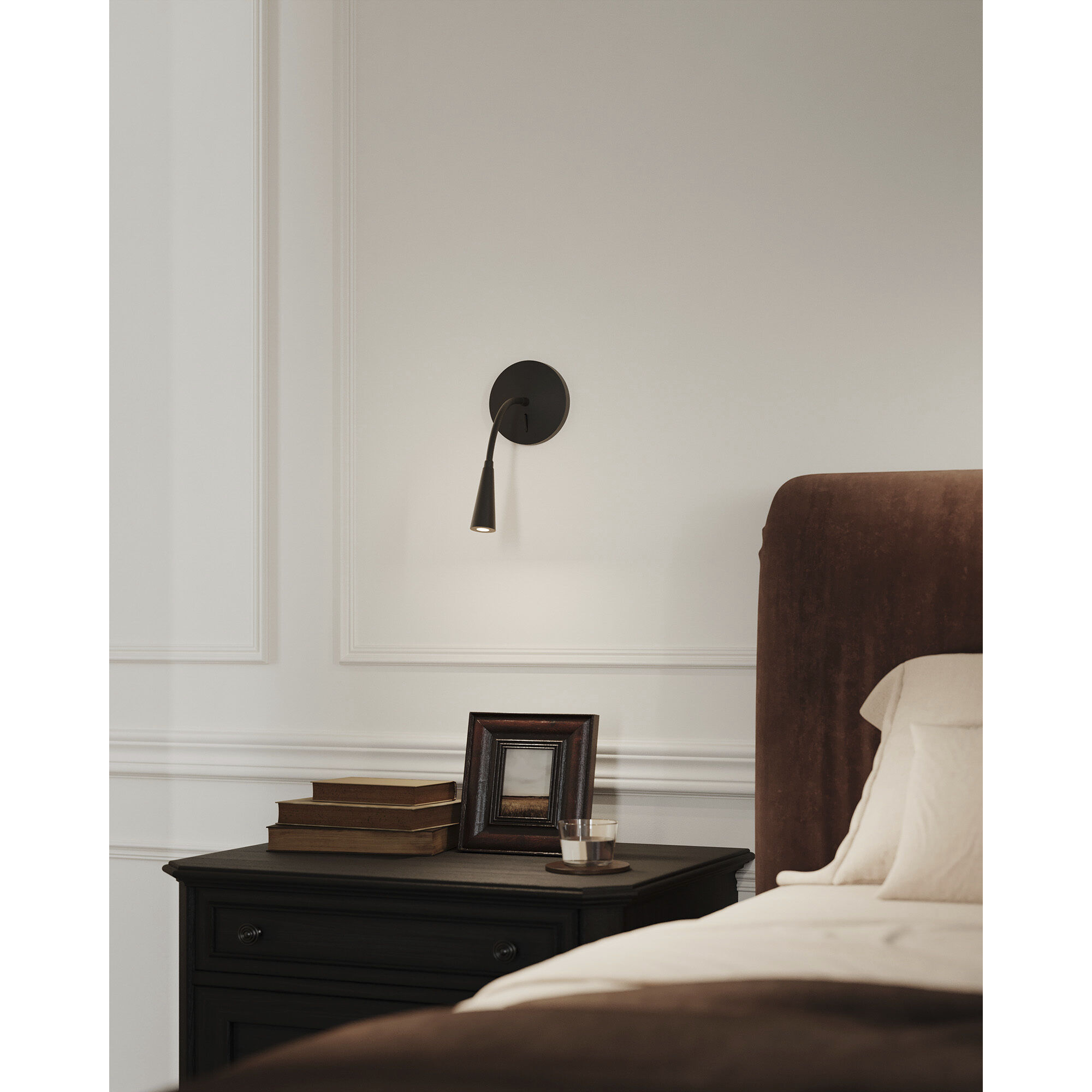 Eton Wall Sconce Wall Light in Black